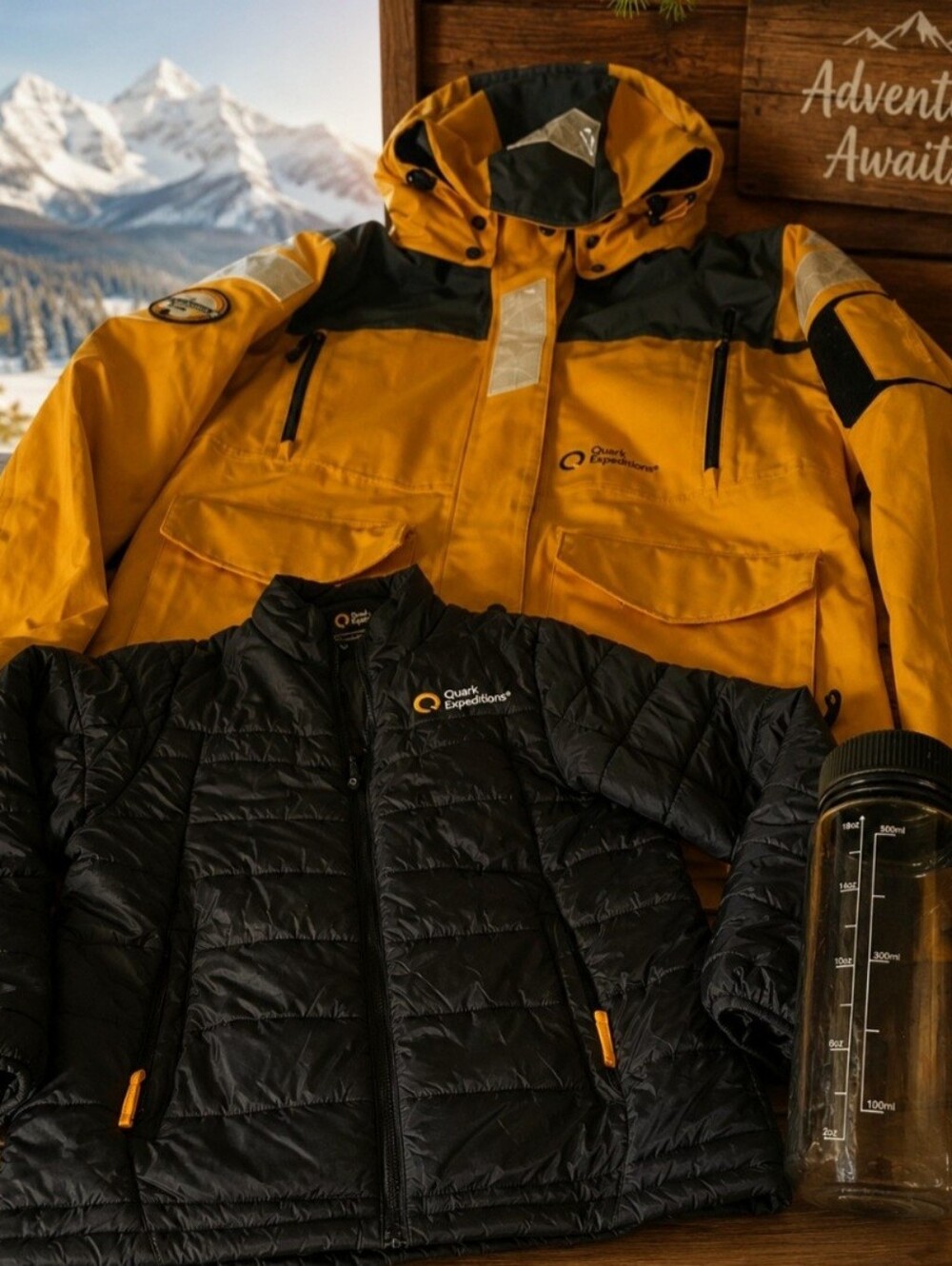 Quark Expedition Ladies XL Parka With Liner And Water Bottle